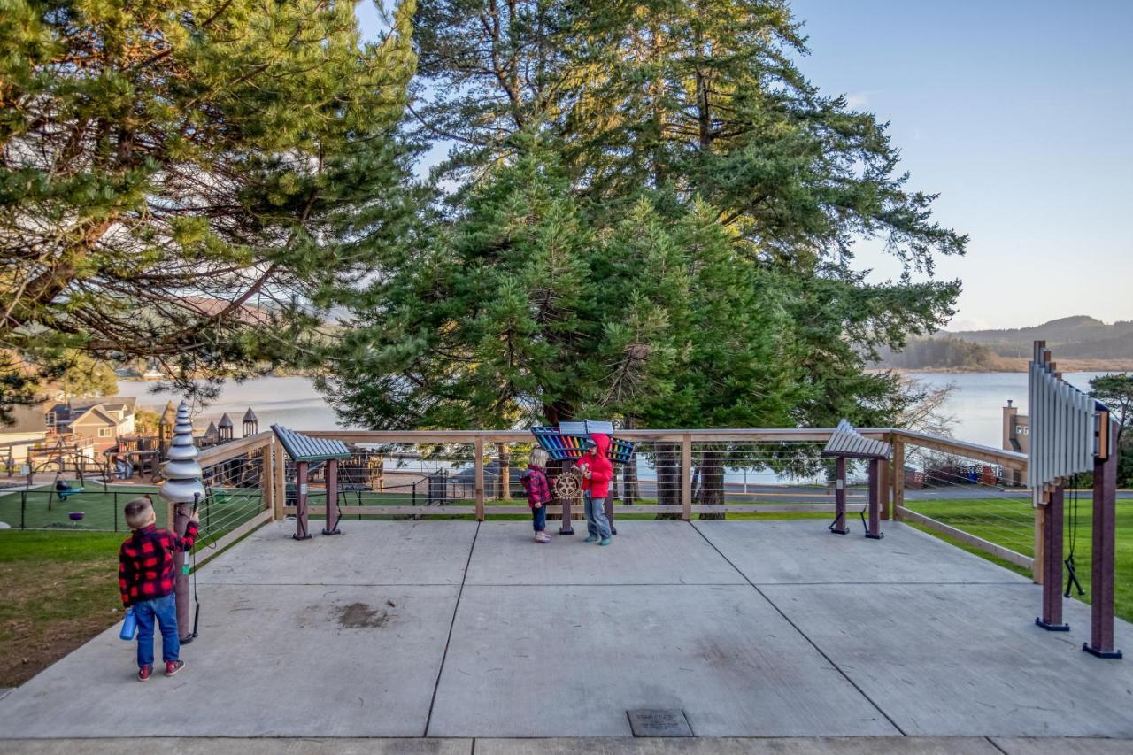 Villa Dock Of The Bay 305 Lincoln City Exterior foto